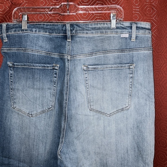 Risen Straight Jeans 3XL - Picture 6 of 9